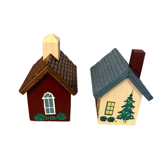 Vintage 1990 Cape Craftsman Noel Village by Artist Rose Kennedy 2 Piece Set - Picture 3 of 7